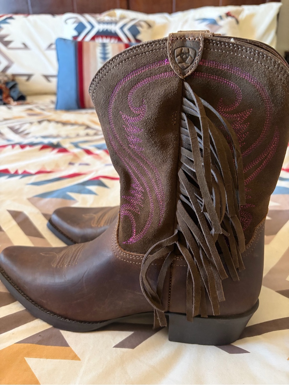 Girls Ariat boots 6 youth